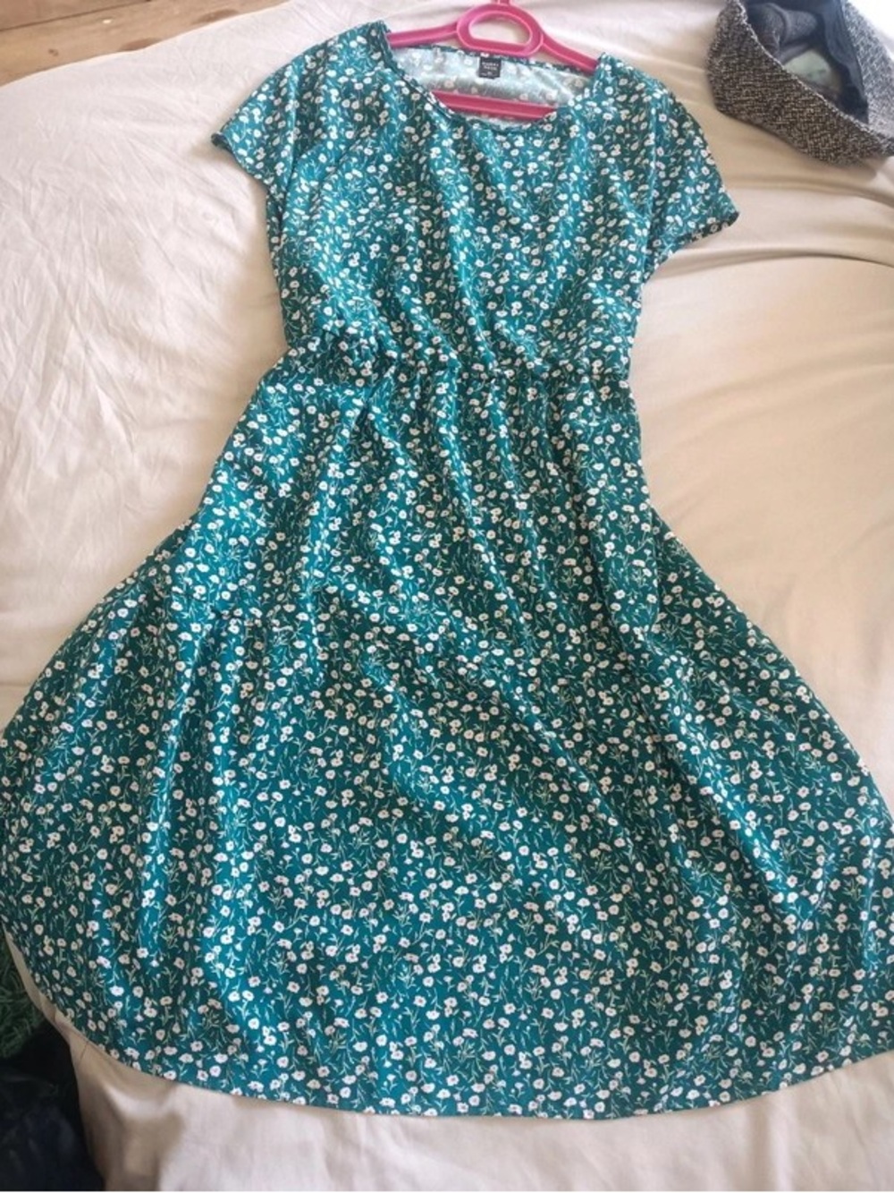 Teal Floral Midi Dress with Short Sleeves
